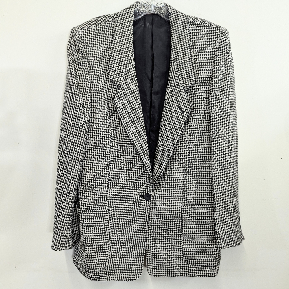 Vintage 90s Saks Houndstooth Black and White Blazer Shoulder Pads Long Line 10